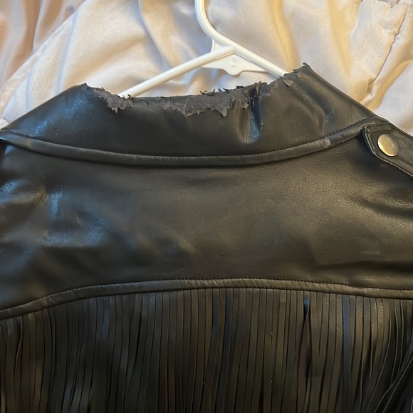 Black Leather Fringe Jacket - Picture 7 of 11
